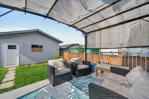 95 Hidden Point Nw, Calgary, AB - Outdoor With Deck Patio Veranda With Exterior
