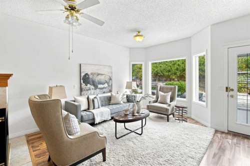 21 Scimitar Heath Nw, Calgary, AB - Indoor Photo Showing Living Room
