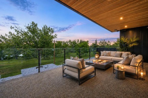 1218 8 Avenue Se, Calgary, AB 