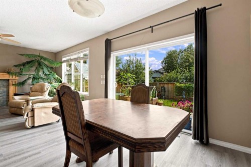 5355 Copperfield Gate Se, Calgary, AB - Indoor Photo Showing Dining Room