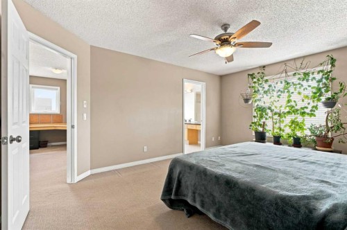 5355 Copperfield Gate Se, Calgary, AB - Indoor Photo Showing Bedroom