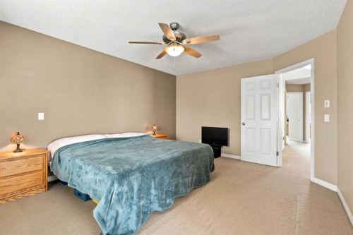 5355 Copperfield Gate Se, Calgary, AB - Indoor Photo Showing Bedroom