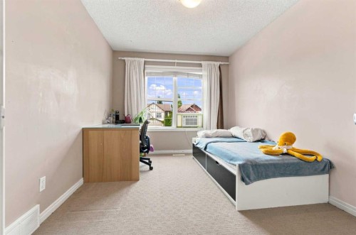 5355 Copperfield Gate Se, Calgary, AB - Indoor Photo Showing Bedroom