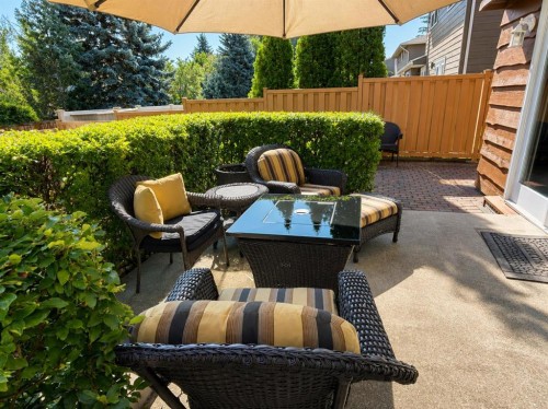 544 Willingdon Boulevard Se, Calgary, AB - Outdoor