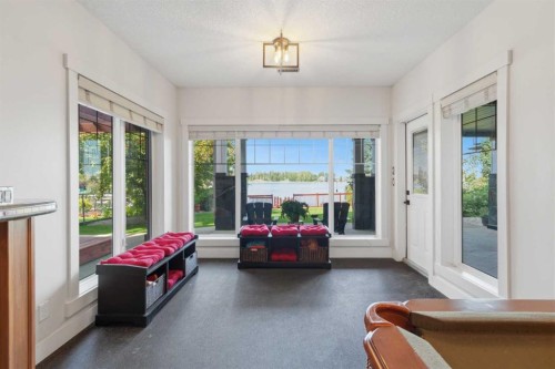 39 Chapala Terrace Se, Calgary, AB - Indoor Photo Showing Living Room