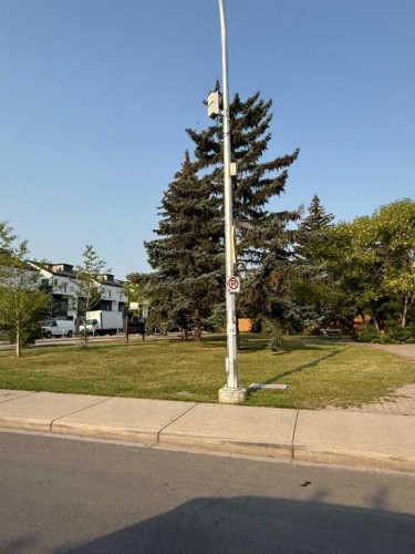 1621 12 Avenue Sw, Calgary, AB 