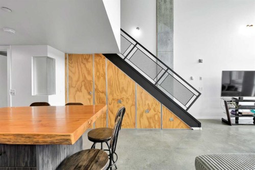 216-535 8 Avenue Se, Calgary, AB - Indoor