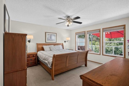 152 Waterstone Place Se, Airdrie, AB 