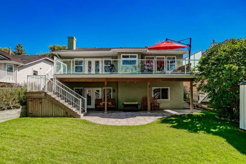 152 Waterstone Place Se, Airdrie, AB 