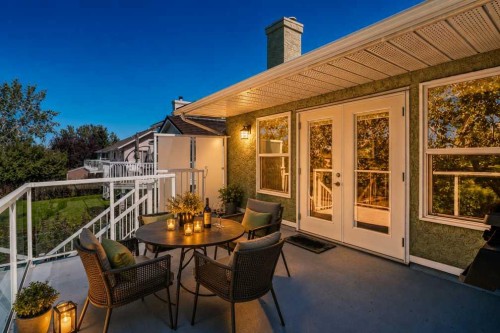 152 Waterstone Place Se, Airdrie, AB 