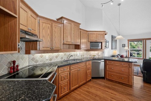 152 Waterstone Place Se, Airdrie, AB 