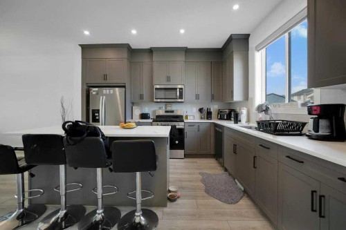20 Amblefield Avenue Nw, Calgary, AB - Indoor Photo Showing Kitchen With Upgraded Kitchen