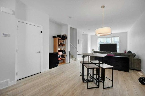 20 Amblefield Avenue Nw, Calgary, AB - Indoor Photo Showing Office