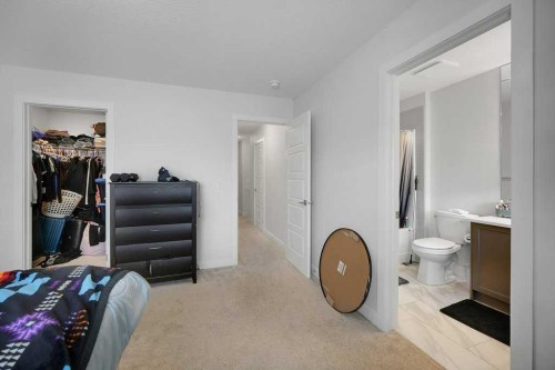 20 Amblefield Avenue Nw, Calgary, AB - Indoor