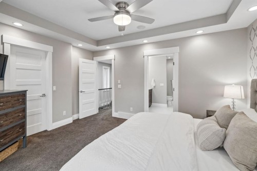 3302 39 Street Sw, Calgary, AB 