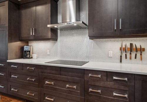 3302 39 Street Sw, Calgary, AB 