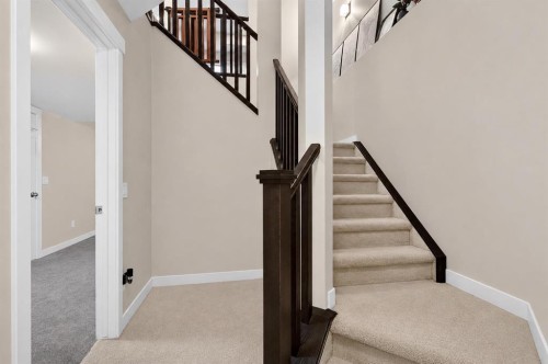 725 New Brighton Drive Se, Calgary, AB - Indoor Photo Showing Other Room