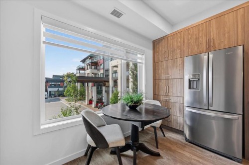219-12 Mahogany Path Se, Calgary, AB - Indoor