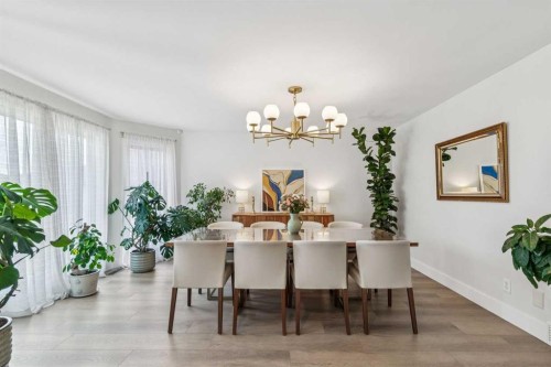 6991 Christie Briar Manor Sw, Calgary, AB - Indoor Photo Showing Dining Room