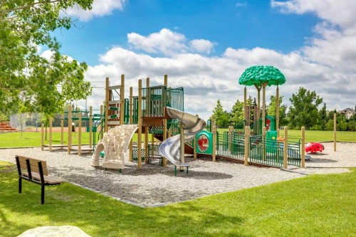 6991 Christie Briar Manor Sw, Calgary, AB - Outdoor