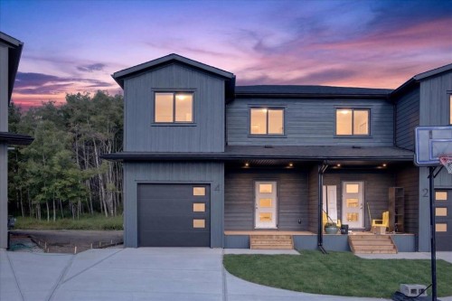 4 Valarosa Park  Didsbury, AB T0M 0W0