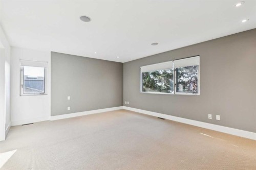 2218 32 Avenue Sw, Calgary, AB 