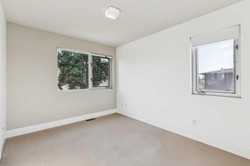 2218 32 Avenue Sw, Calgary, AB 