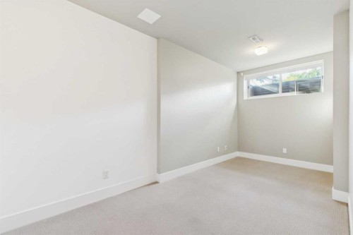 2218 32 Avenue Sw, Calgary, AB 