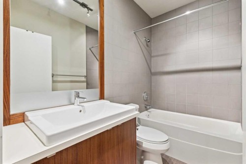 2218 32 Avenue Sw, Calgary, AB 