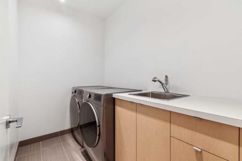 2218 32 Avenue Sw, Calgary, AB 
