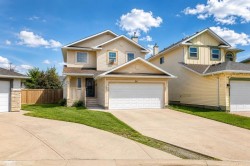 54 Coral Springs Court NE Calgary, AB T3J 3W9
