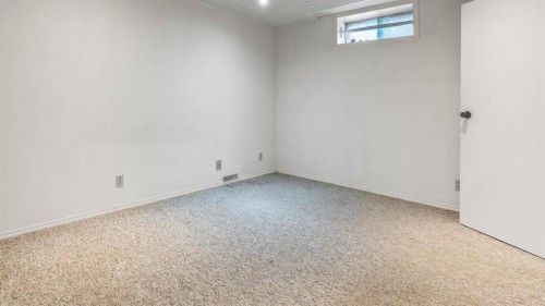 1027 Lake Sylvan Drive Se, Calgary, AB - Indoor