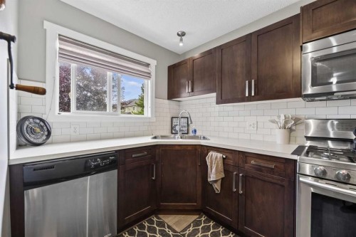 1401 Clover Link, Carstairs, AB 