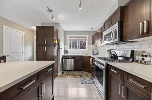 1401 Clover Link, Carstairs, AB 