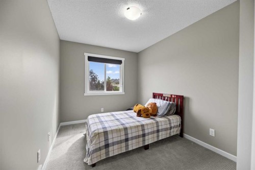 1401 Clover Link, Carstairs, AB 