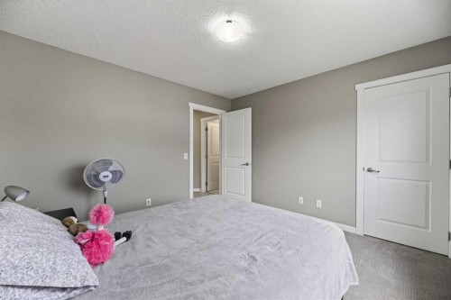 1401 Clover Link, Carstairs, AB 
