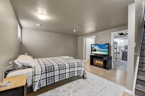 1401 Clover Link, Carstairs, AB 