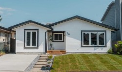 20 Castlegrove Way NE Calgary, AB T3J 1T7