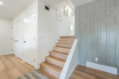 20 Castlegrove Way Ne, Calgary, AB - Indoor Photo Showing Other Room