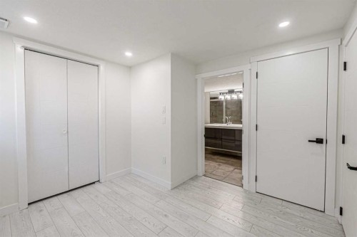 20 Castlegrove Way Ne, Calgary, AB - Indoor Photo Showing Other Room