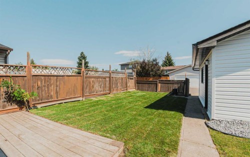 20 Castlegrove Way Ne, Calgary, AB - Outdoor With Deck Patio Veranda
