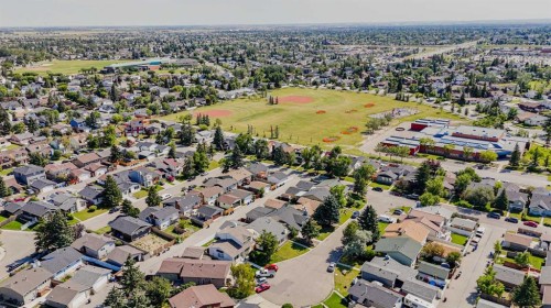 20 Castlegrove Way Ne, Calgary, AB - Outdoor With View