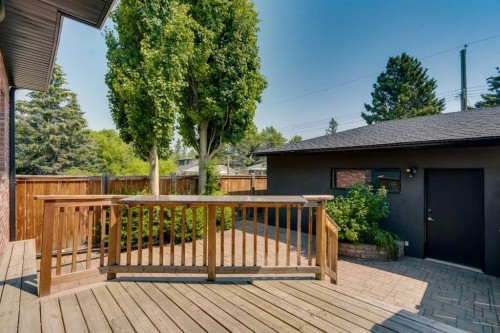 1721 44 Avenue Sw, Calgary, AB - Outdoor With Deck Patio Veranda With Exterior