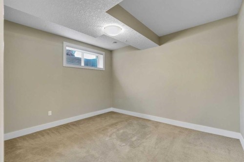 1721 44 Avenue Sw, Calgary, AB - Indoor Photo Showing Other Room
