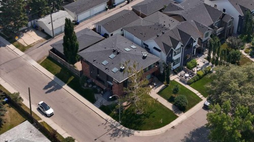 1721 44 Avenue Sw, Calgary, AB - Outdoor With View