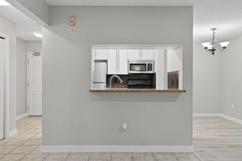 116-790 Kingsmere Crescent Sw, Calgary, AB - Indoor
