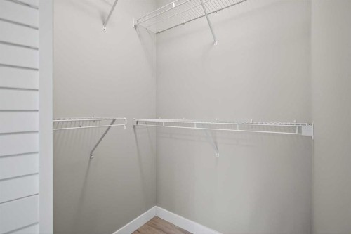 116-790 Kingsmere Crescent Sw, Calgary, AB - Indoor With Storage