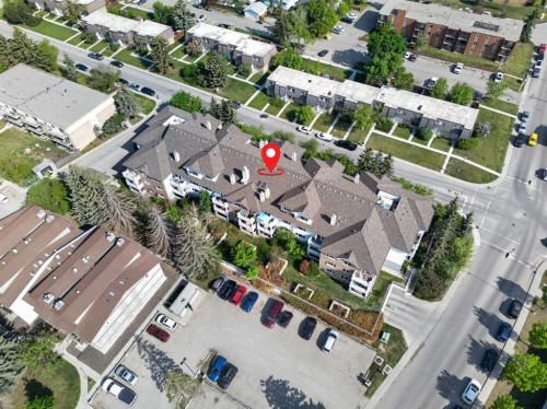 116-790 Kingsmere Crescent Sw, Calgary, AB -  With View
