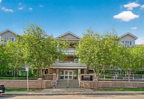 116-790 Kingsmere Crescent Sw, Calgary, AB - Outdoor