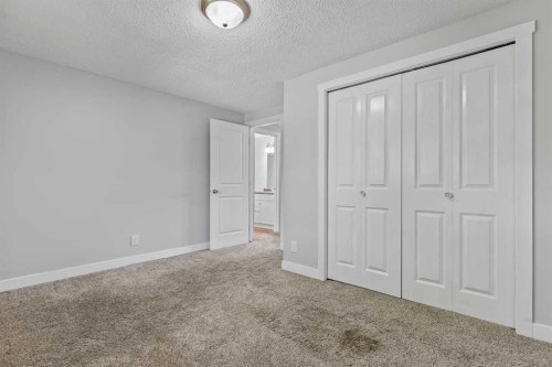 767 Whitehill Way Ne, Calgary, AB - Indoor Photo Showing Other Room